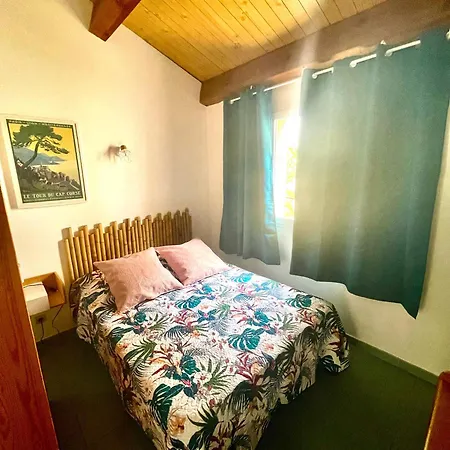 T2 Rateau Bavoir Apartmán *