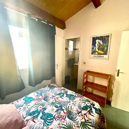 T2 Rateau Bavoir Calvi (Corsica)